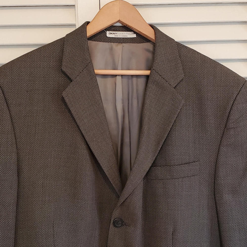 DKNY Men's Blazer Size 44L